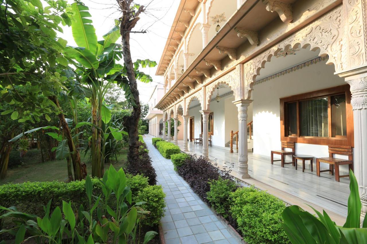 Hotel Sunbird Bharatpur Luaran gambar