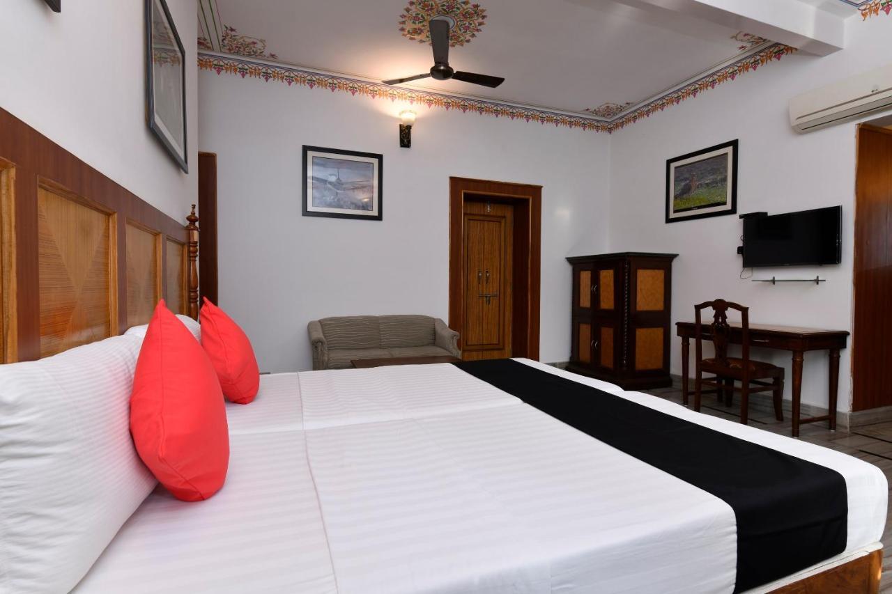 Hotel Sunbird Bharatpur Luaran gambar