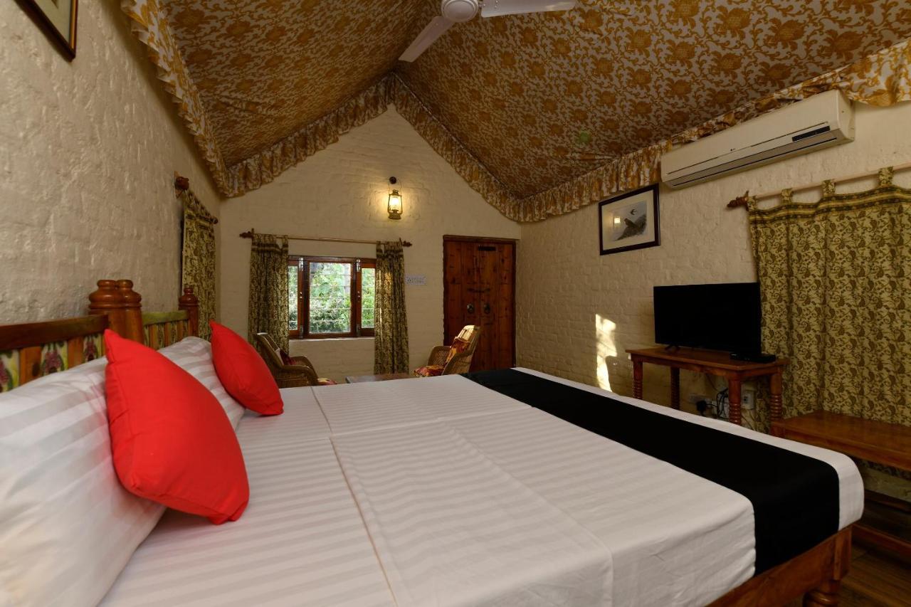 Hotel Sunbird Bharatpur Luaran gambar