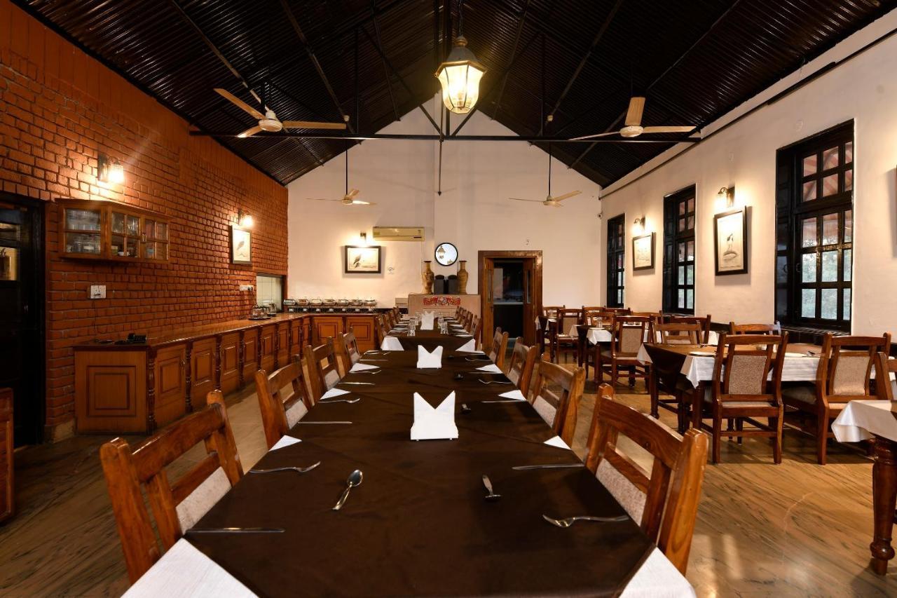 Hotel Sunbird Bharatpur Luaran gambar