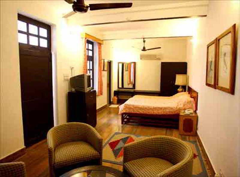 Hotel Sunbird Bharatpur Luaran gambar